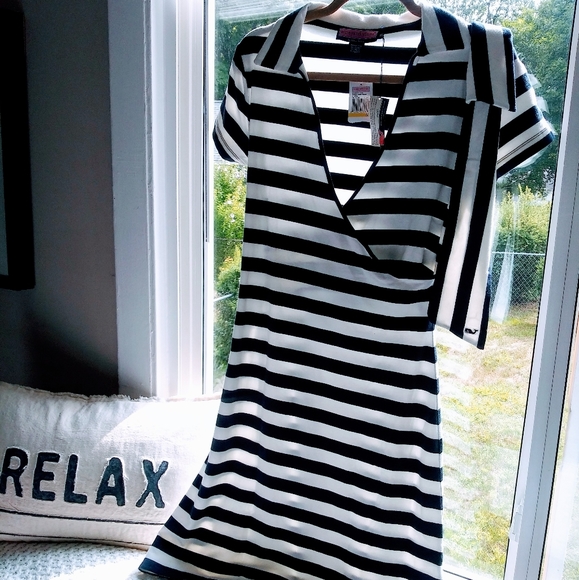 Vineyard Vines Dresses & Skirts - NWT 💙 Vineyard Vines Dress